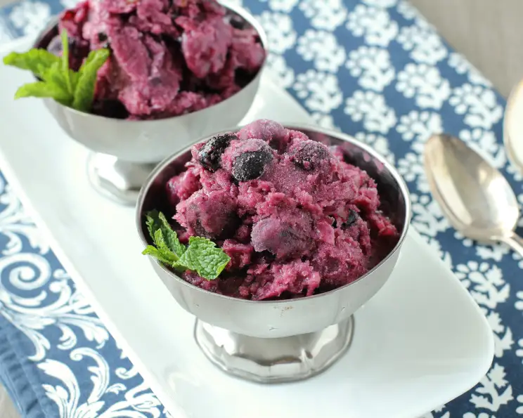 Low-Fat Berry Blue Frozen Dessert